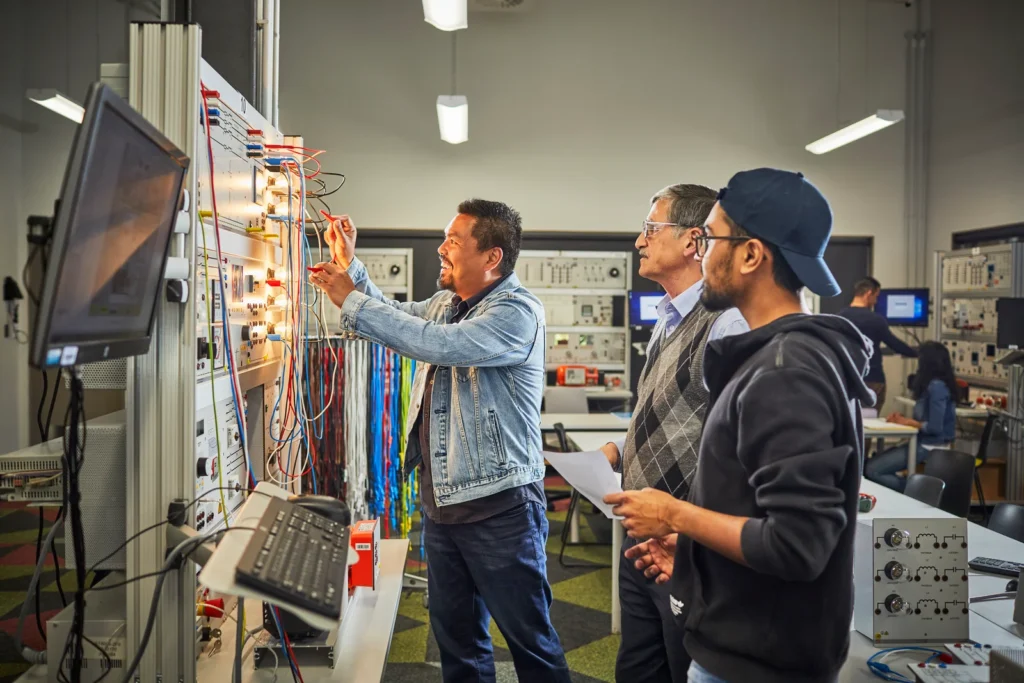 voice data video technician in Winnipeg MB Canada